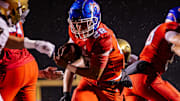 Los Alamitos running back Lenny Ibarra carries the ball against San Juan Hills last week in a 35-10 victory. 