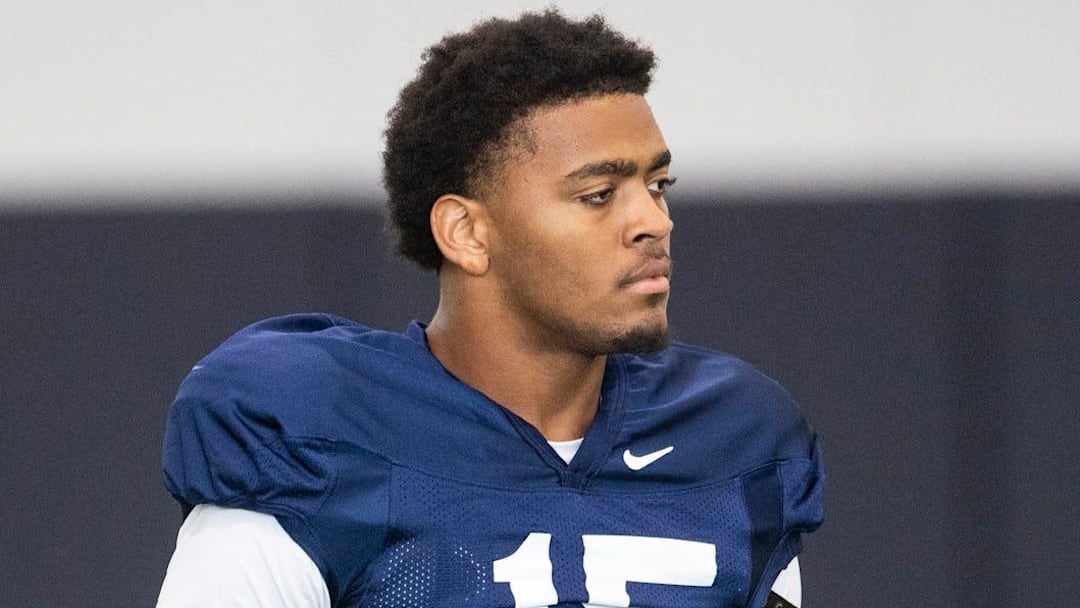 Auburn Tigers defensive end Keldric Faulk