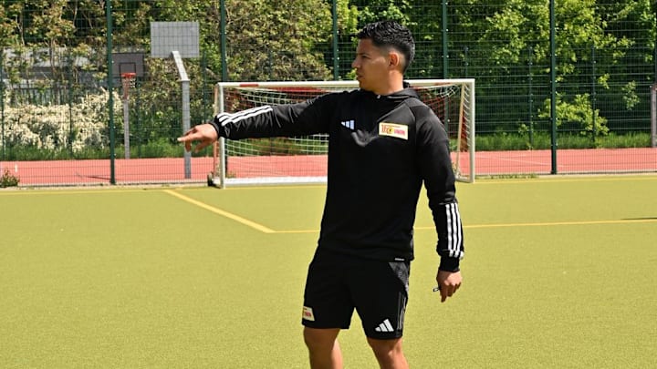 Nacido en Morelia, Michoacán, Francisco Maciel construyó su lugar en el futbol alemán lejos de los atajos. Tras casi una década en Alemania, hoy trabaja en la cantera del Union Berlin.