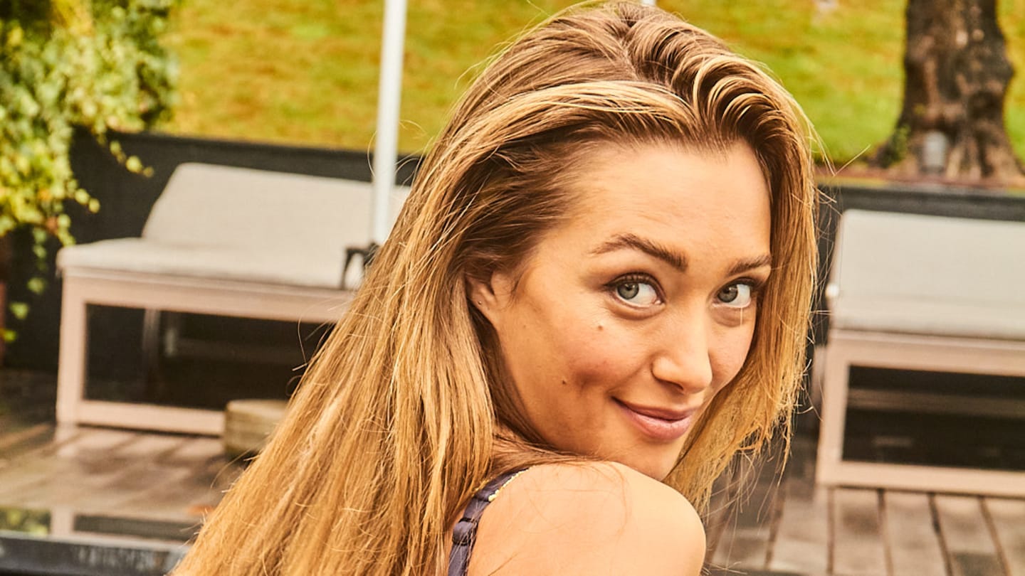 These BTS Photos From Penny Lane’s SI Swimsuit Rookie Shoot Are Simply Dreamy