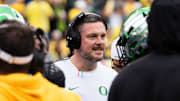 dan lanning oregon ducks injury big ten indiana hoosiers autzen stadium dante moore dakorien moore rutgers scarlet knights road game