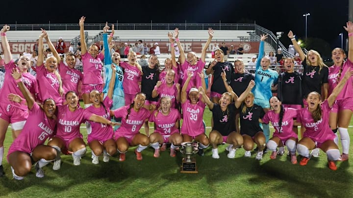 Alabama celebrates the Iron Bowl of Soccer win against Auburn, 4-3, on Oct. 10, 2025