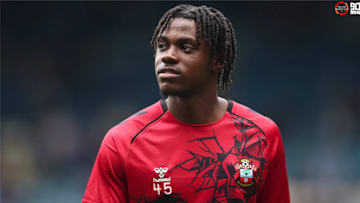 Romeo Lavia lebih memilih untuk pindah ke Chelsea ketimbang Liverpool walau tawaran The Reds diterima Southampton.