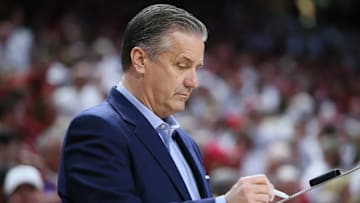 Kentucky Wildcats head coach John Calipari prior to the game against Eric Musselman's Arkansas Razorbacks in 2022. / Nelson Chenault-USA TODAY Sports