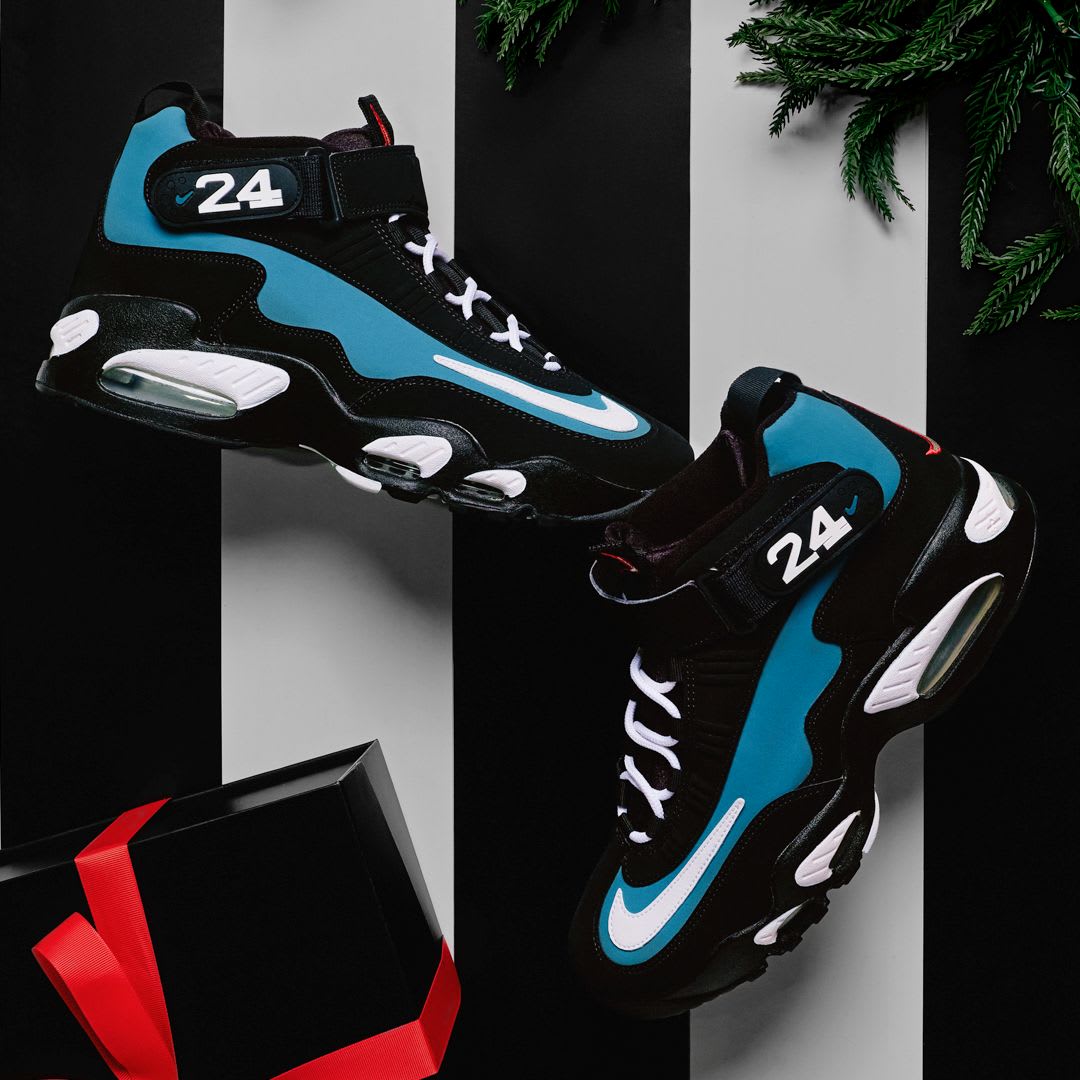 ken griffey jr shoes foot locker