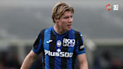 Manchester United ingin mendatangkan Rasmus Hojlund tetapi tidak ingin mengajukan tawaran lebih dari 60 juta Euro.