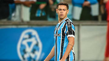 Natã Felipe perdeu espaço no Grêmio neste início de ano