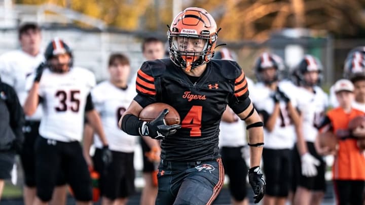 Ripon senior Eric Cumber is one of 25 players nominated for High School on SI Wisconsin's Offensive Player of the Year Ripon senior Eric Cumber is one of 25 players nominated for High School on SI Wisconsin's Offensive Player of the Year