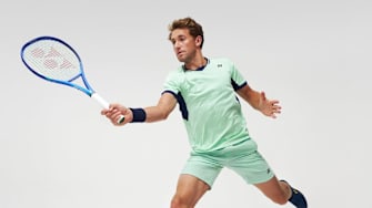 Casper Ruud debuts a kit from the Yonex Paris 2025 Collection.