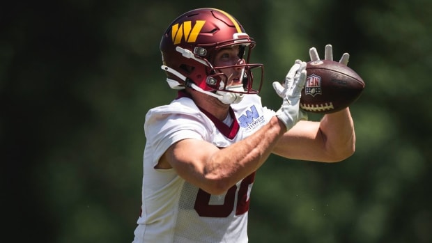 Washington Commanders tight end Ben Sinnott