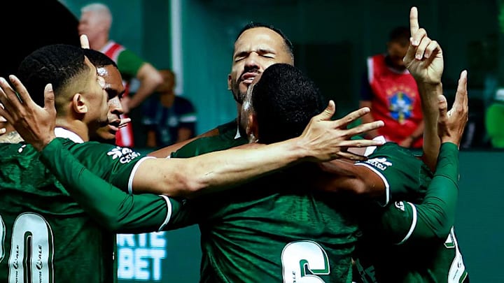 Goiás venceu 13 dos 24 jogos na Série B em 2025 Goiás venceu 13 dos 24 jogos na Série B em 2025