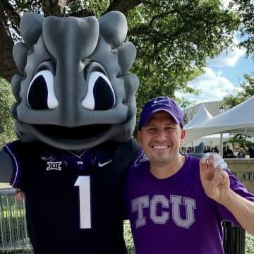 Hangin' with Super Frog