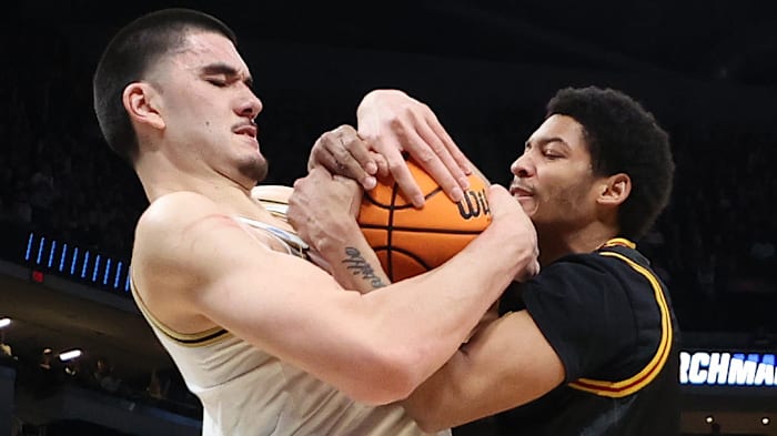 Purdue’s Zach Edey Almost Outrebounded Grambling State By Himself in Historic Performance