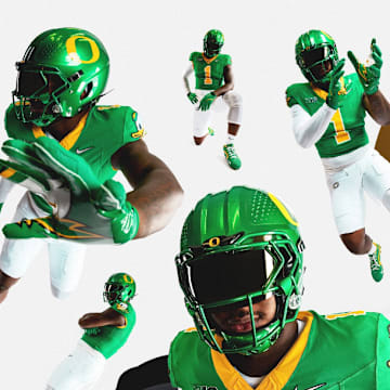 Oregon Ducks Uniforms