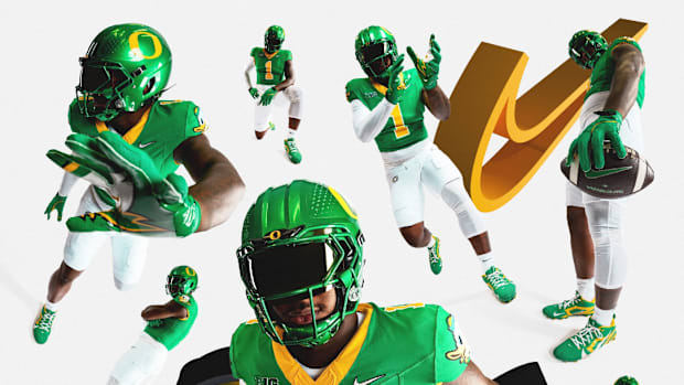 Oregon Ducks Uniforms