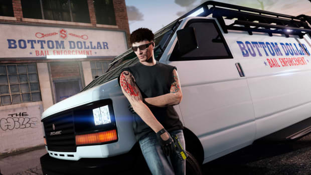 GTA Online screenshot of a criminal in front of a store.