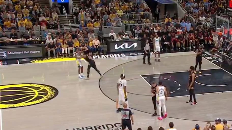 Cleveland Cavaliers forward De'Andre Hunter shoves Indiana Pacers guard Bennedict Mathurin in the first quarter of Game 4. | Screenshot via Hoop Central on X