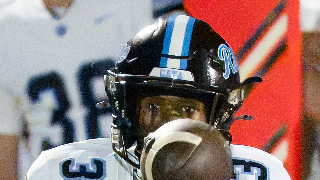 Aug. 20, 2026; Tuscaloosa, AL, USA; Northridge High School wide receiver Demeriyan Cotton when making a catch against ACA. Aug. 20, 2026; Tuscaloosa, AL, USA; Northridge High School wide receiver Demeriyan Cotton when making a catch against ACA.