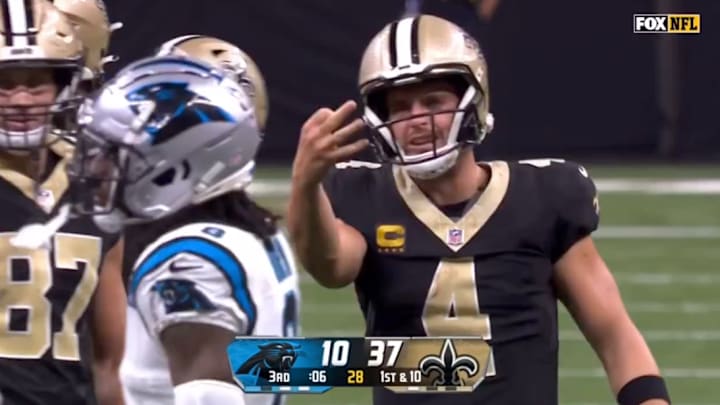 Derek Carr had some fun during the Saints' blowout win over the Carolina Panthers on Sunday. 