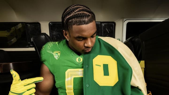 Mater Dei running back Jordon Davison on his visit to Oregon