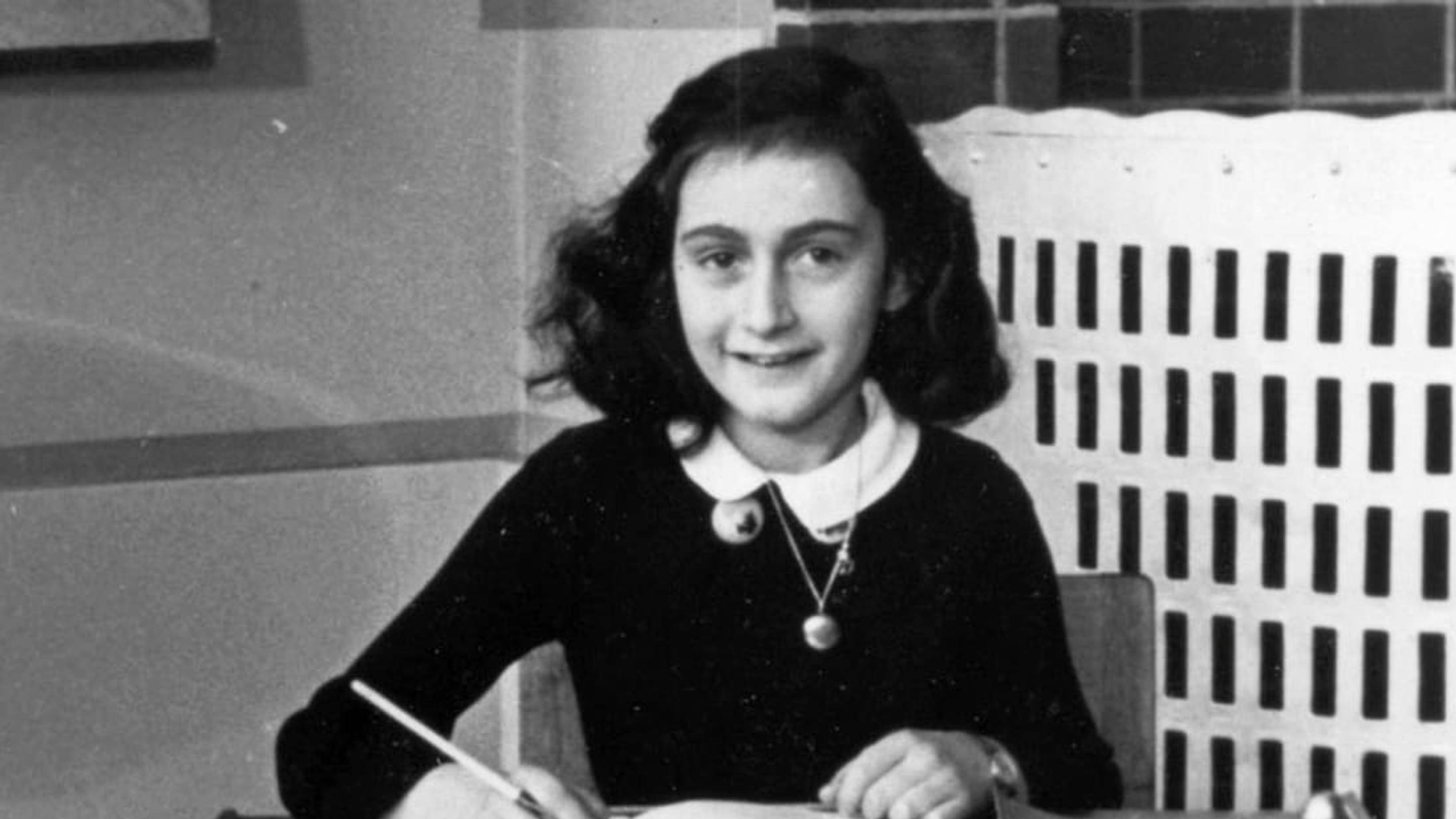 10 Facts About Anne Frank’s ‘The Diary of a Young Girl’