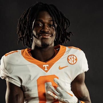 2025 4-star S Lagonza Hayward during his official visit to Tennessee. (Photo courtesy of Lagonza Hayward)