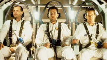 Bill Paxton, Tom Hanks, and Kevin Bacon star in ‘Apollo 13’ (1995).