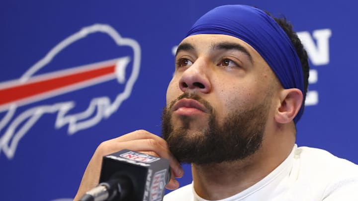 Safety Micah Hyde rejoined the Buffalo Bills on the practice squad Safety Micah Hyde rejoined the Buffalo Bills on the practice squad