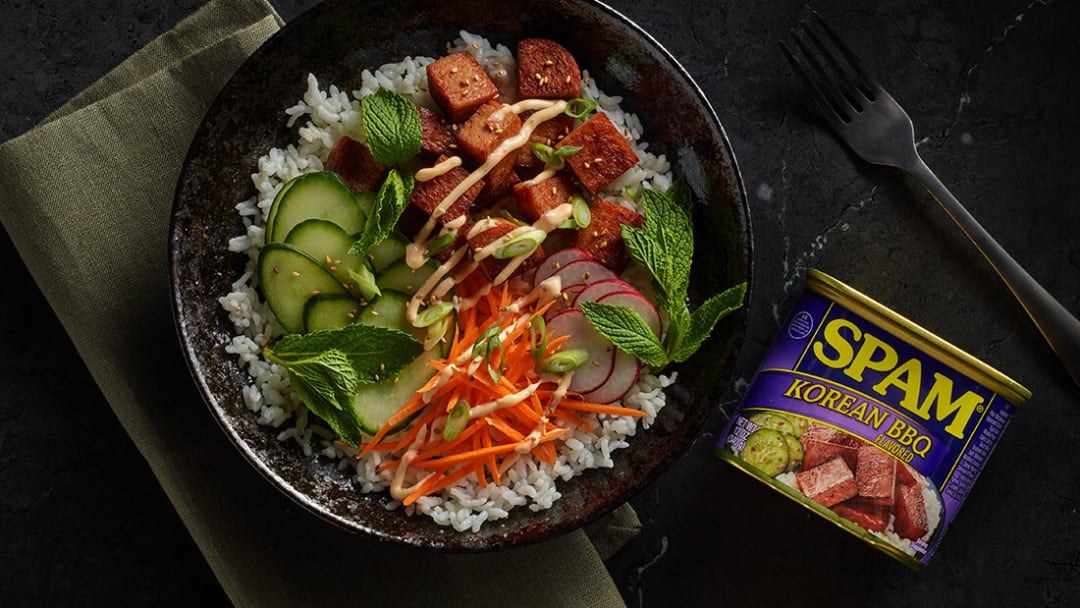 SPAM® Korean BBQ Flavored maintains the comforting and versatile offering of SPAM® Classic, but with a tangy twist and aroma that draws fans in to explore rich and complex tastes.