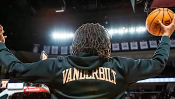 Devin McGlockton and Vanderbilt travel to Atlantis.
