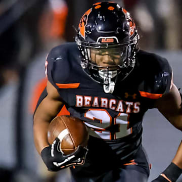 Aledo senior running back Kaden Winkfield is key cog in a powerful Bearcat offense