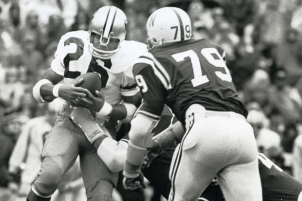 Rich Glover in action against Colorado in 1972.
