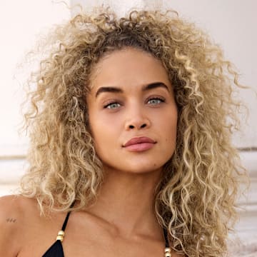 Jasmine Sanders was photographed by Derek Kettela in Switzerland. 