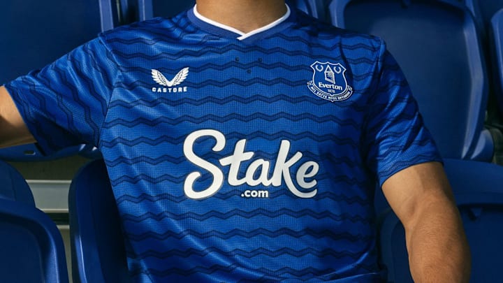 Everton's 2025/26 home kit. Everton's 2025/26 home kit.