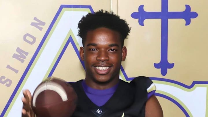 Ascension Catholic's Trevin Simon is the state's leading rusher and an all-time record holder Ascension Catholic's Trevin Simon is the state's leading rusher and an all-time record holder