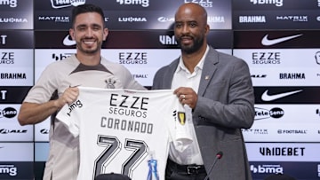 Igor Coronado assinou contrato até fevereiro de 2026