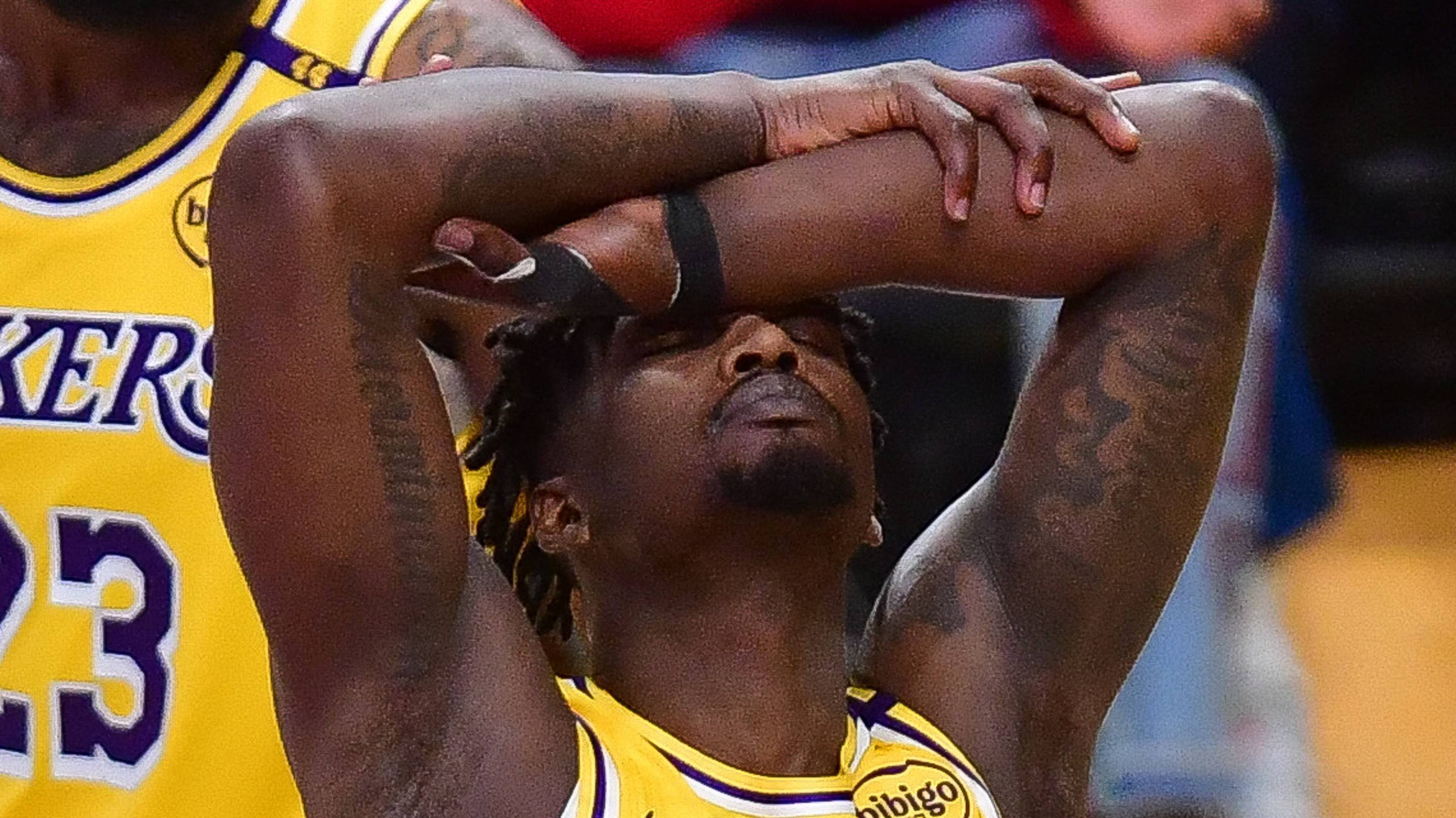 Lakers were right to let Dorian Finney-Smith walk as he still can’t get minutes