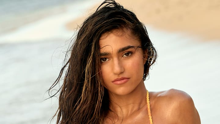 Rayna Vallandingham was photographed by Yu Tsai in Jamaica. Rayna Vallandingham was photographed by Yu Tsai in Jamaica.
