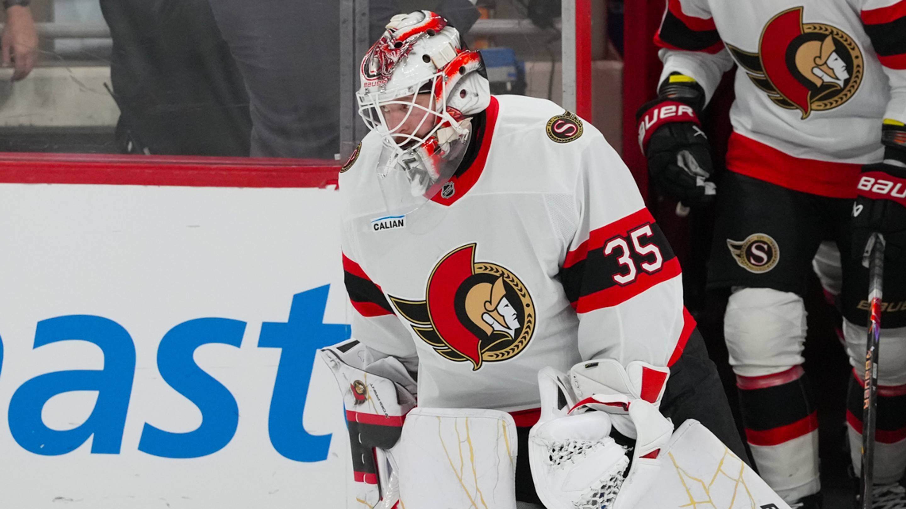 Time has come for Senators fans to panic about Ullmark