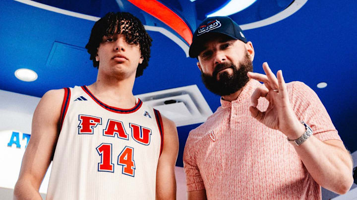 Four-star combo guard Felipe Quinones, out of Bradenton, Florida, committed to FAU on Monday. Four-star combo guard Felipe Quinones, out of Bradenton, Florida, committed to FAU on Monday.