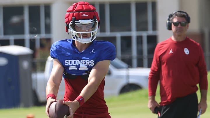 Oklahoma quarterback Jackson Arnold