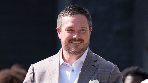 Oregon Ducks Oklahoma State Cowboys Montana State Bobcats Dante Moore Emmanuel Pregnon Theran Johnson Injury College Football