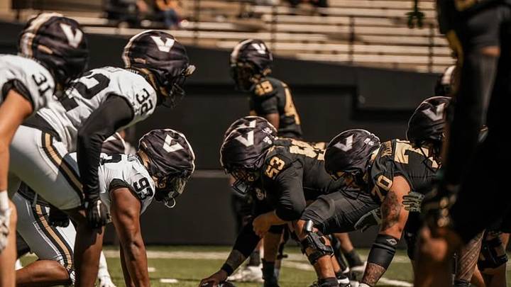 Why Clark Lea, Tim Beck Feel Vanderbilt Offensive Line is "Close" To Finding Its Five, It's Identity