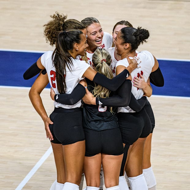 The Huskers have not lost a set against Stanford since 2023. 