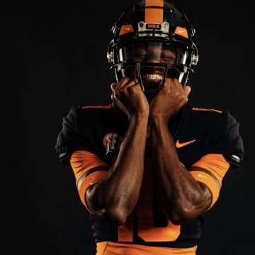 2025 4-star WR Travis Smith during his official visit to Tennessee. (Photo courtesy of Travis Smith)