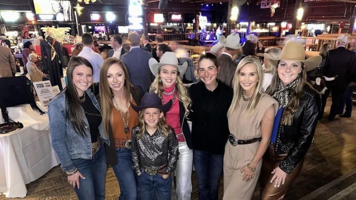 Ashley Castleberry (fourth in world standings); Emily Beisel (ninth in world standings); Jimmie Smith; Sissy Winn (13th in world standings); Jakie Ganter 