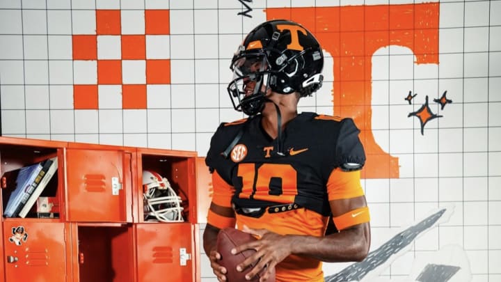 2025 4-star WR Travis Smith during his official visit to Tennessee. (Photo courtesy of Travis Smith)