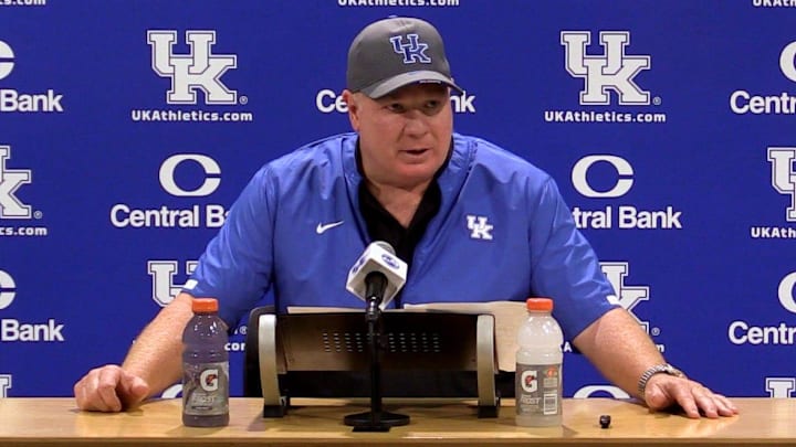 Kentucky football's Mark Stoops breaks down loss to Ole Miss