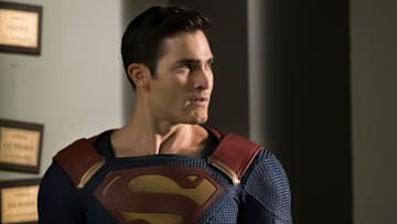 Batwoman -- "Crisis on Infinite Earths: Part Two" -- Image Number: BWN108d_0128.jpg -- Pictured: Tyler Hoechlin as Superman-- Photo: Katie Yu/The CW -- © 2019 The CW Network, LLC. All Rights Reserved.
