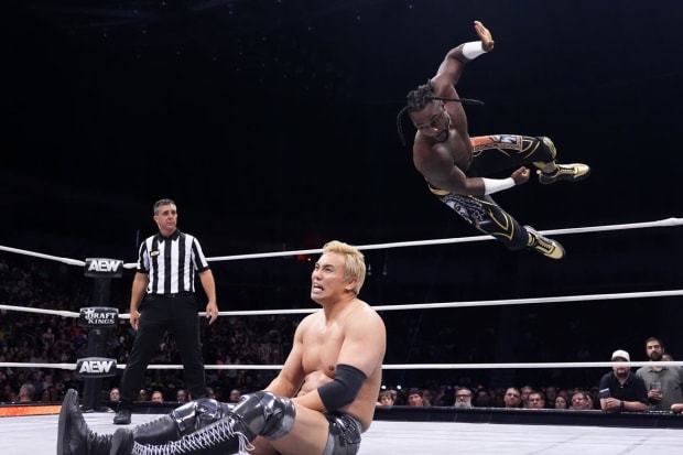 Swerve Strickland leads Team AEW in the Blood & Guts match